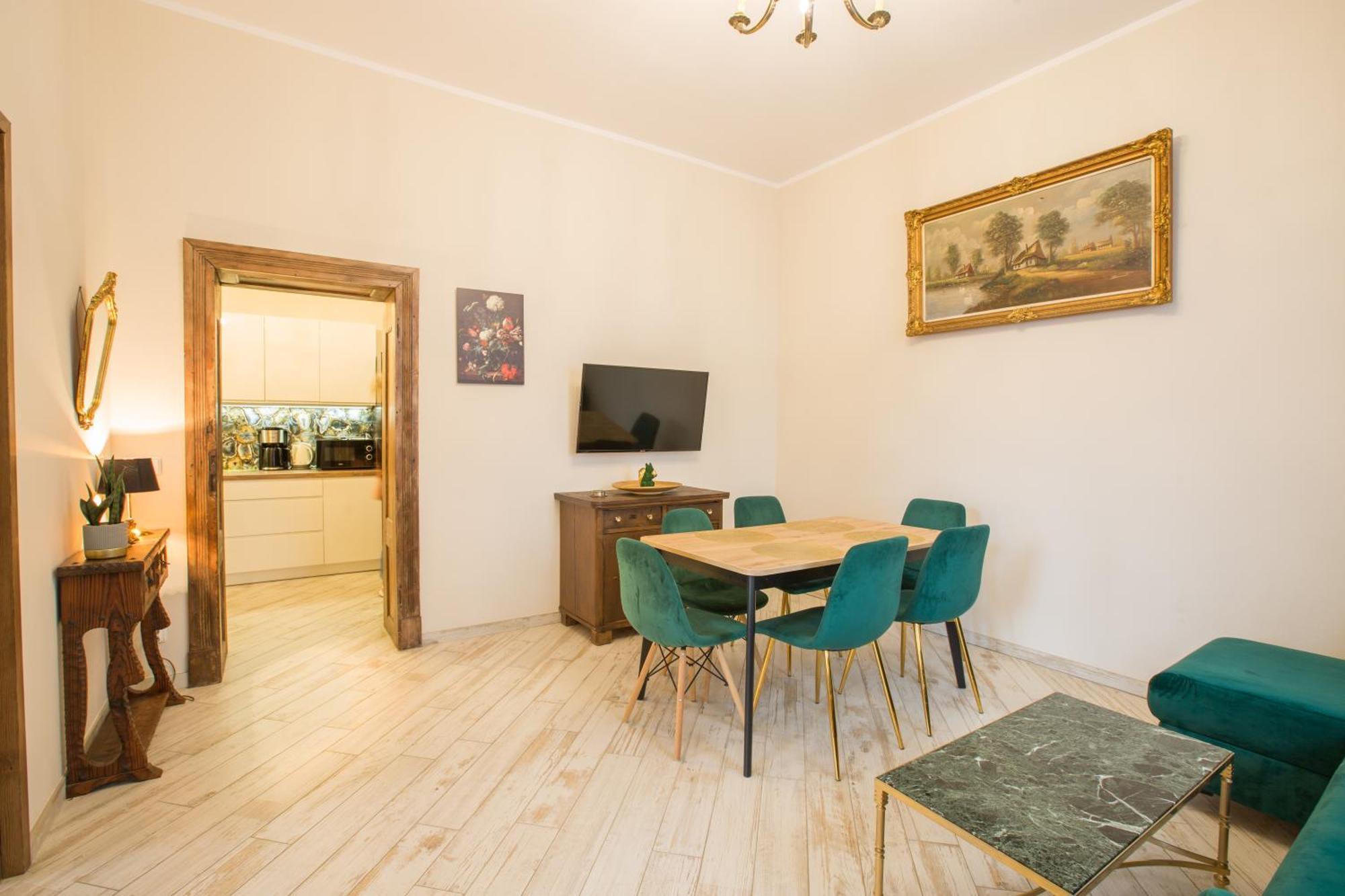 Piastowski Apartment *